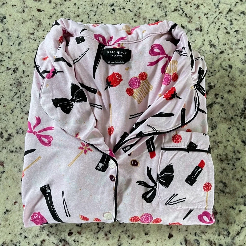 Kate Spade Pajama Set Womens Medium Pink Beauty Print Bows Lipstick Long Sleeve